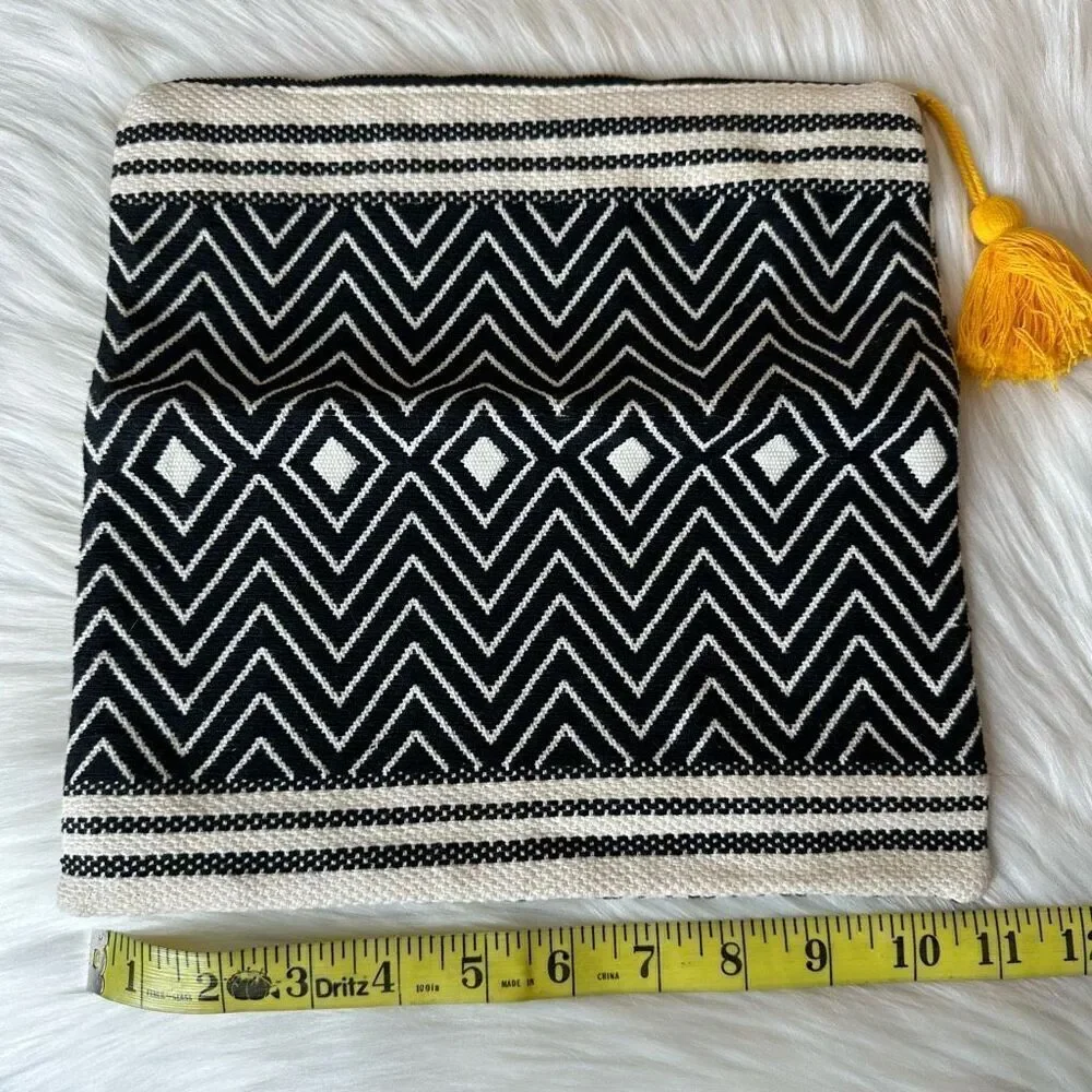 Tribe Alive X Canary Foldable Clutch - Picture 6 of 11